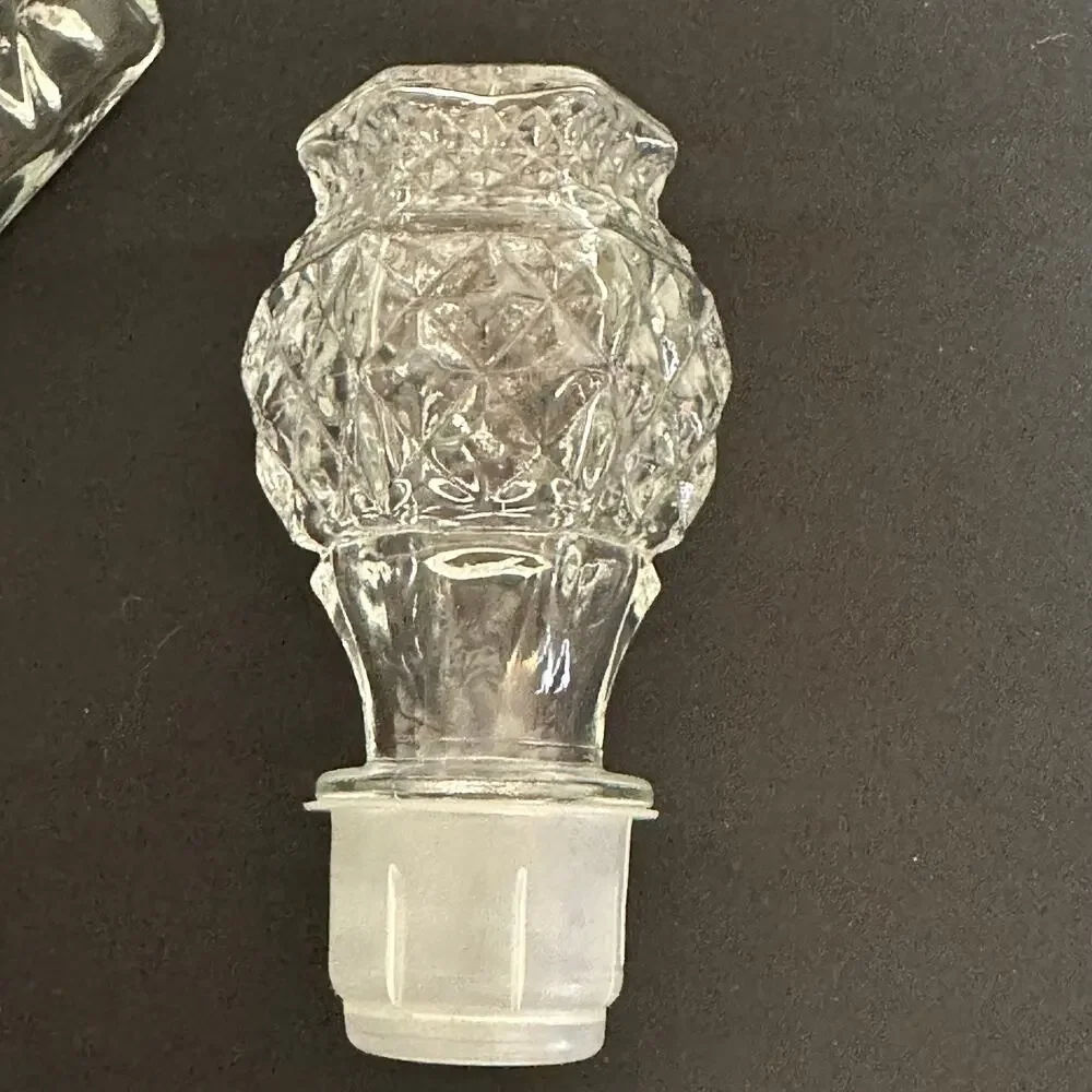 Vintage Anchor Hocking Wexford Crystal Glass Decanter With Stopper